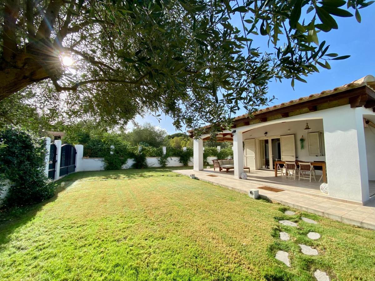 La Casa Dell Olivo Villa Castiadas Exterior photo